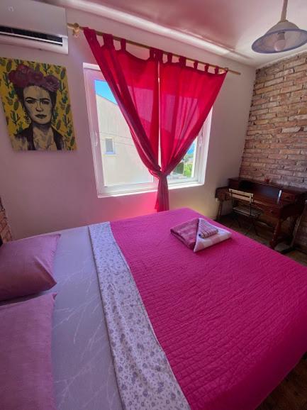 Hostel Anton Teodo Esterno foto